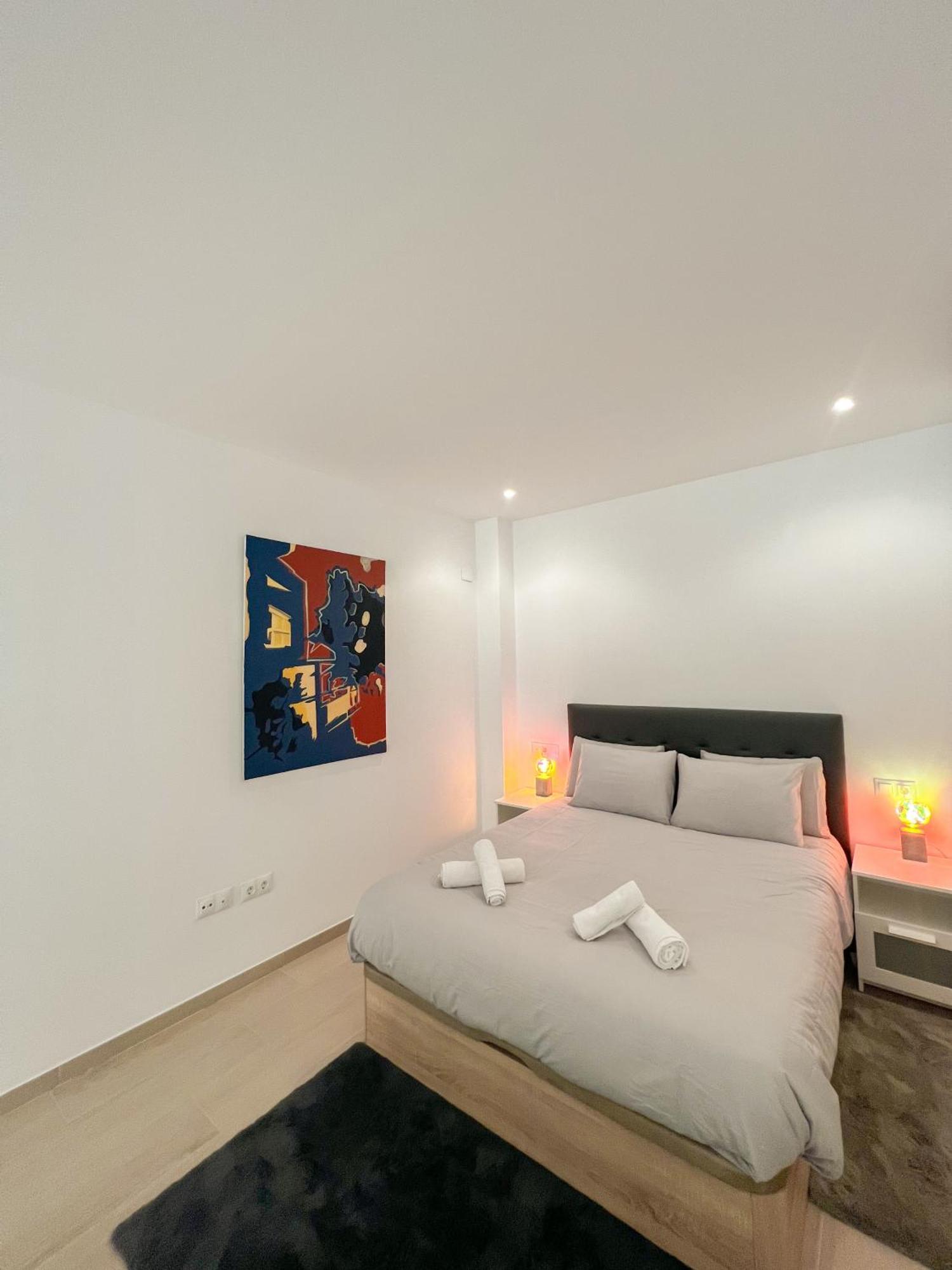 Cozy And Modern Family Flat Carihuela Lägenhet Torremolinos Exteriör bild