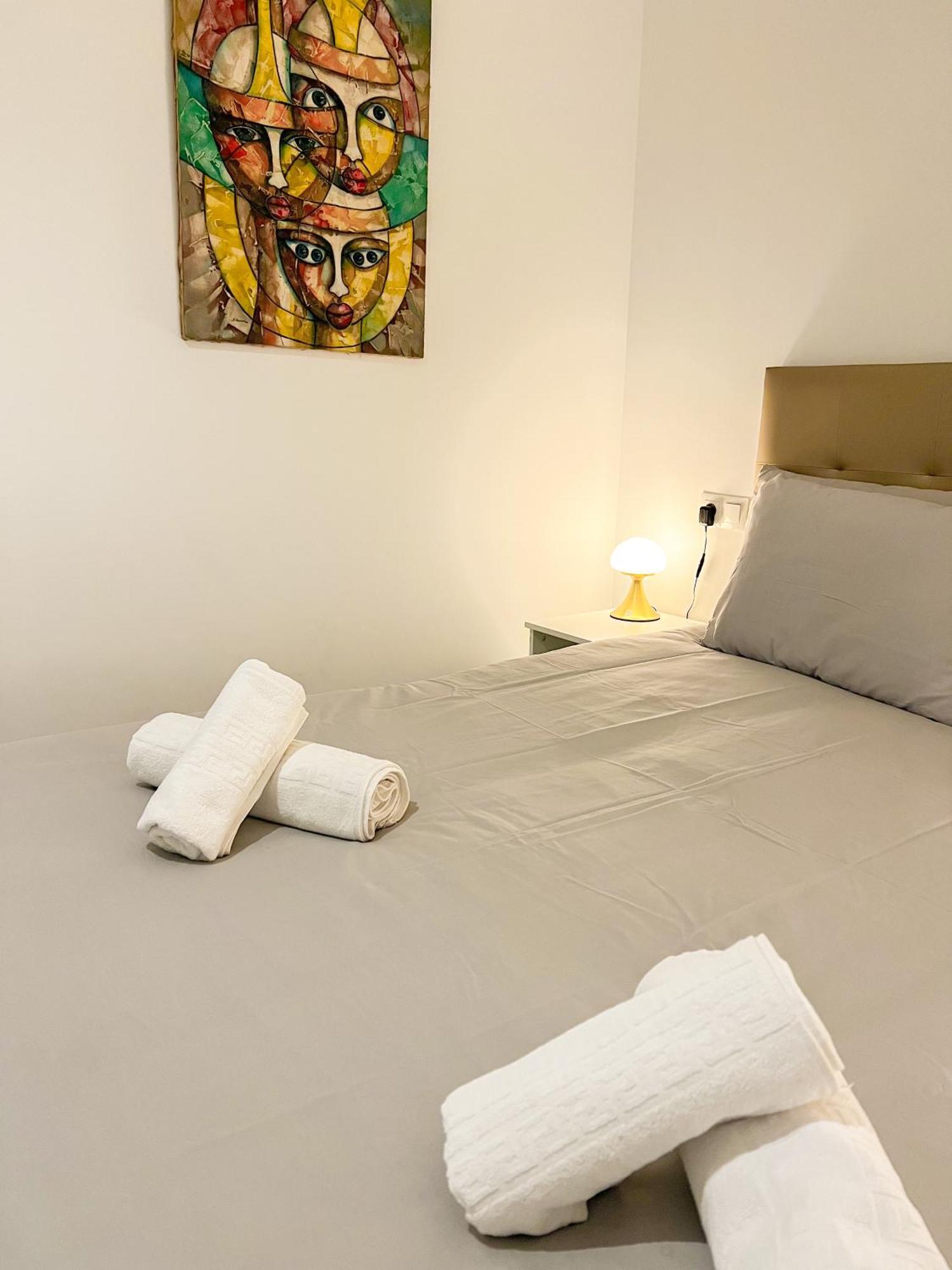 Cozy And Modern Family Flat Carihuela Lägenhet Torremolinos Exteriör bild