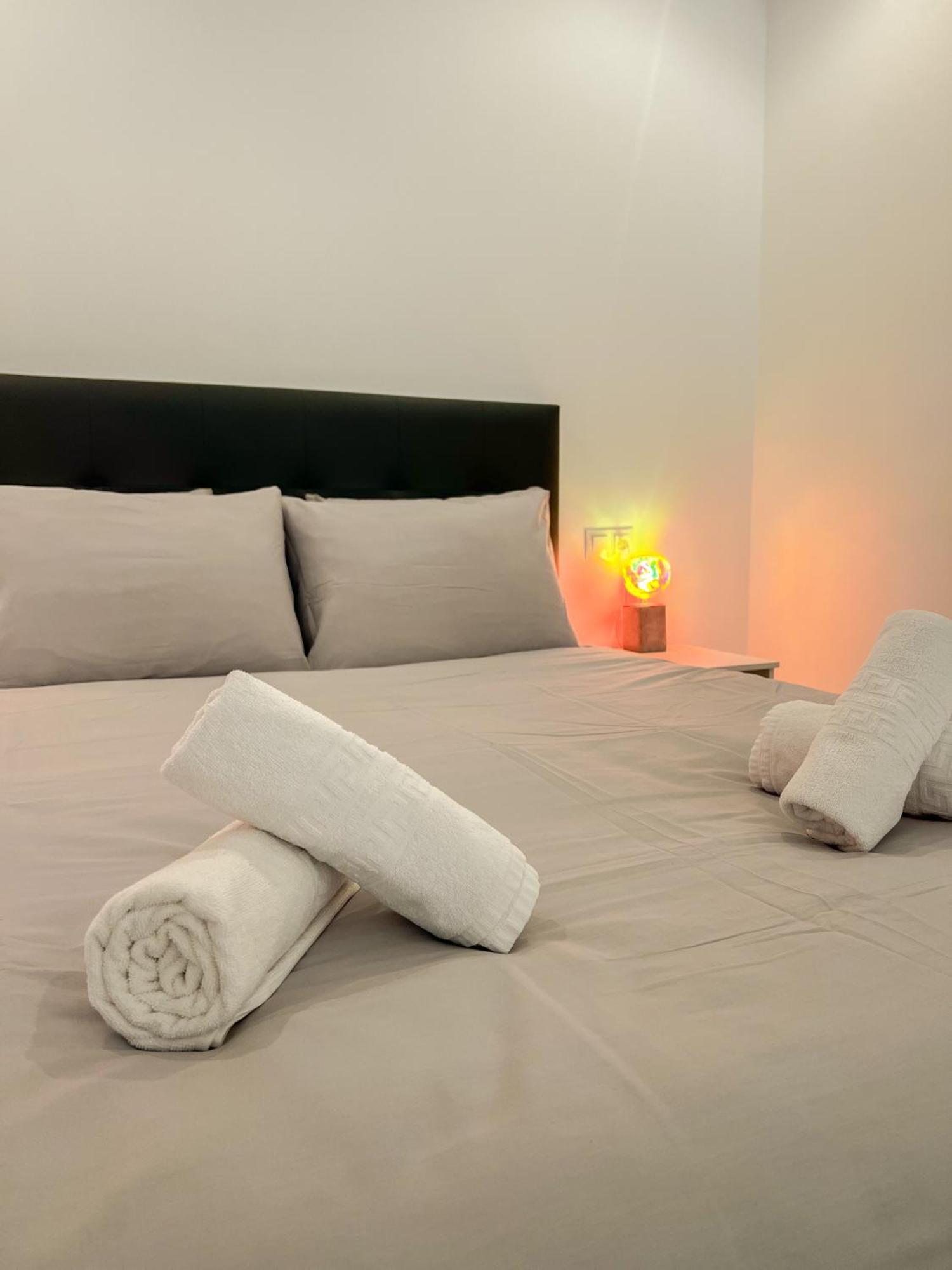 Cozy And Modern Family Flat Carihuela Lägenhet Torremolinos Exteriör bild
