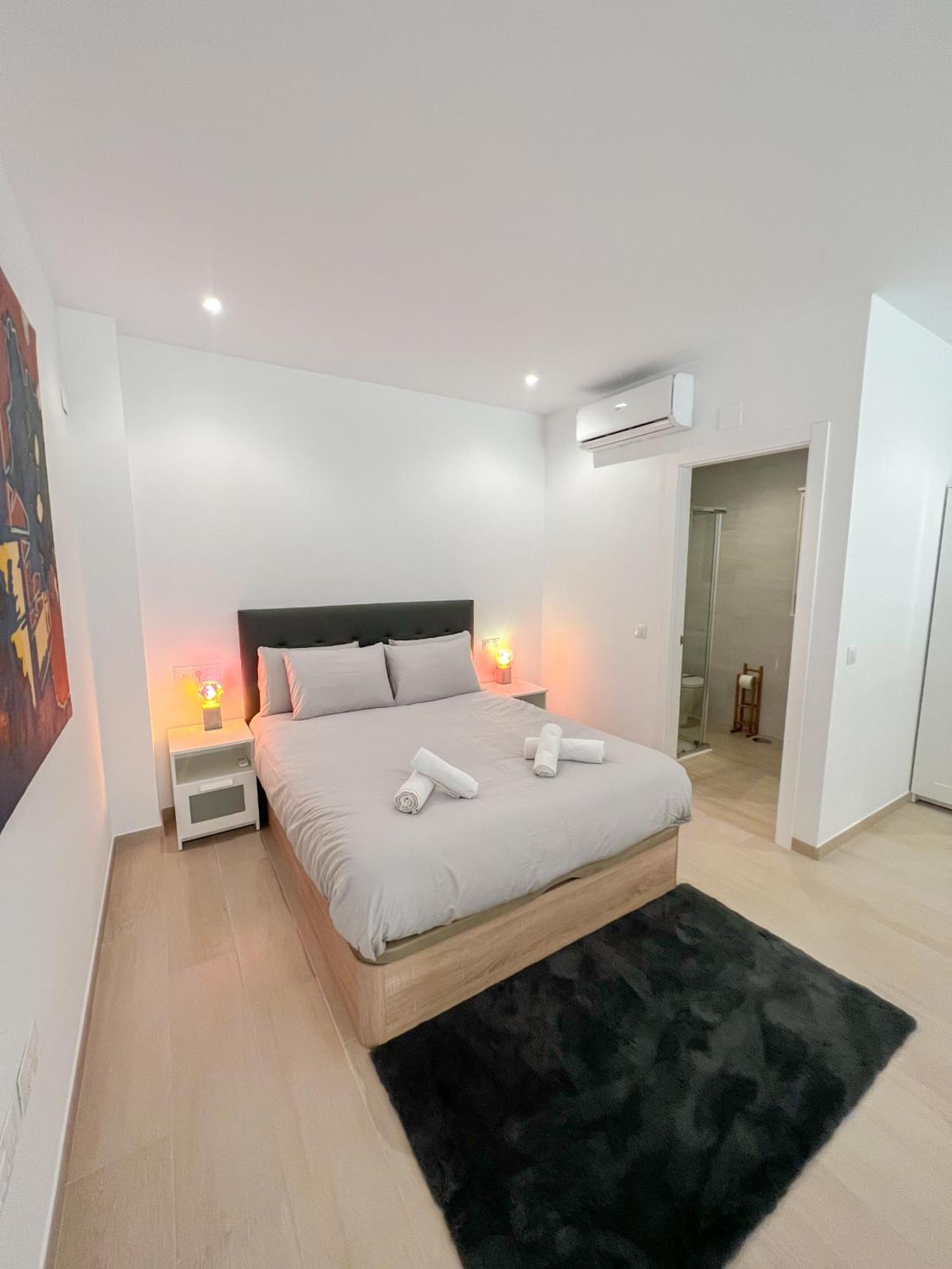 Cozy And Modern Family Flat Carihuela Lägenhet Torremolinos Exteriör bild