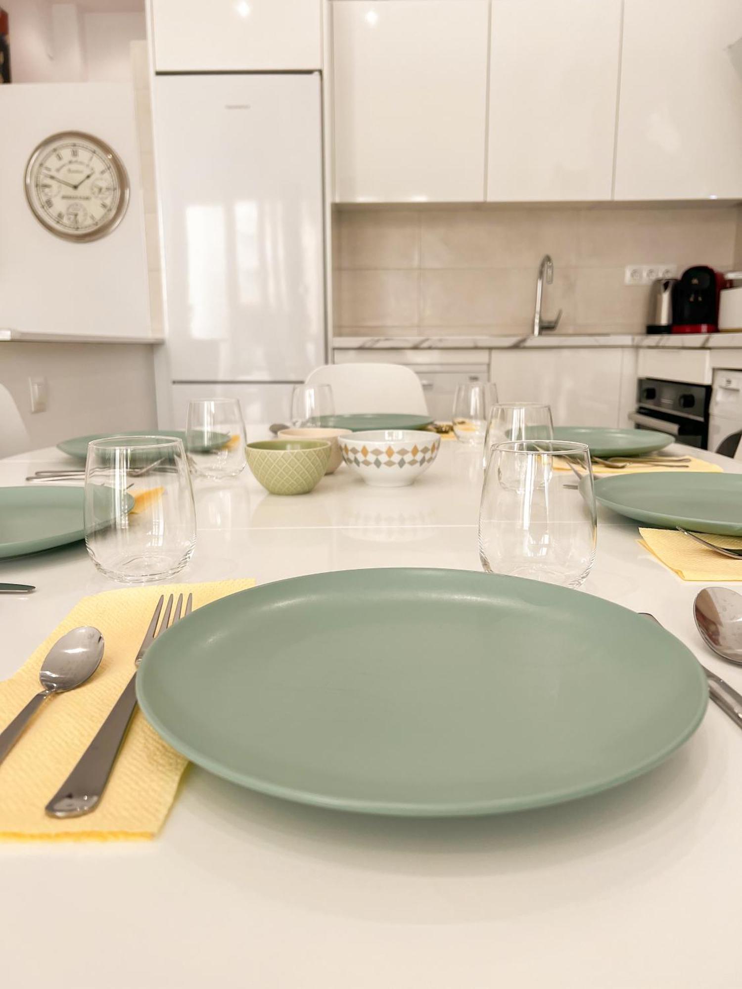 Cozy And Modern Family Flat Carihuela Lägenhet Torremolinos Exteriör bild